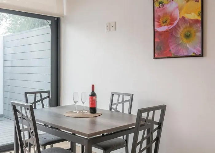Apartamento Cozy Urban Rooftop Lounge Free Parking & Wifi *